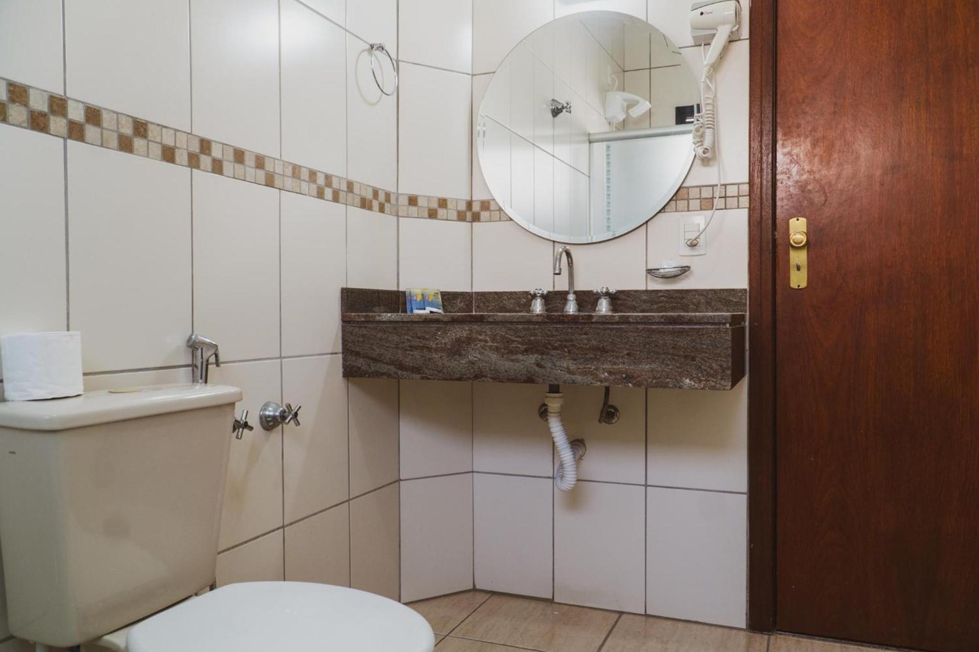Hotel Casablanca Santa Bárbara dʼOeste Buitenkant foto